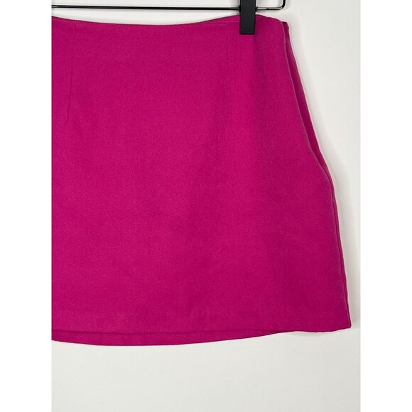 Forever 21 Fuchsia Pink Mini Skirt Women’s Size Small - Picture 3 of 12